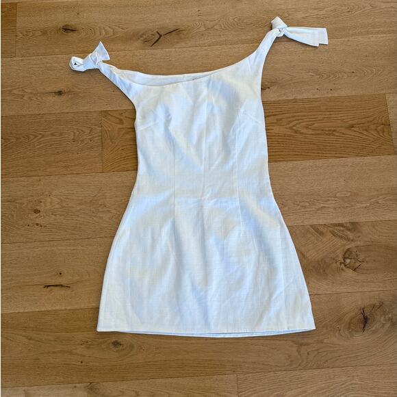 White Fox - October baby Shoulder Tie Mini Dress in White - Picture 1 of 5